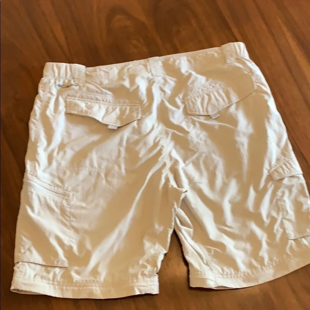 Columbia Omni-Shade Shorts Mens 40